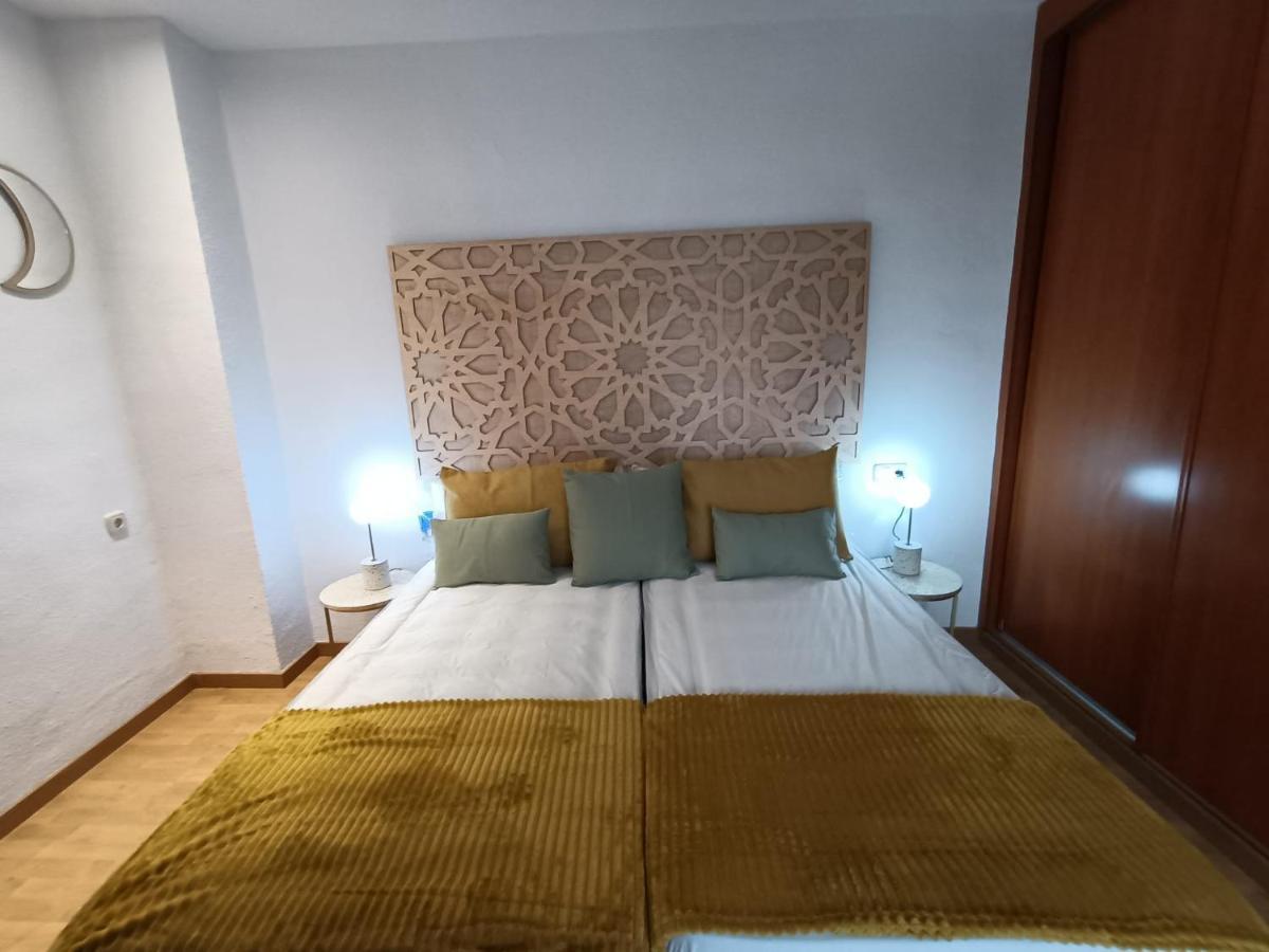 Apartamentos Alma Granada Quarto foto